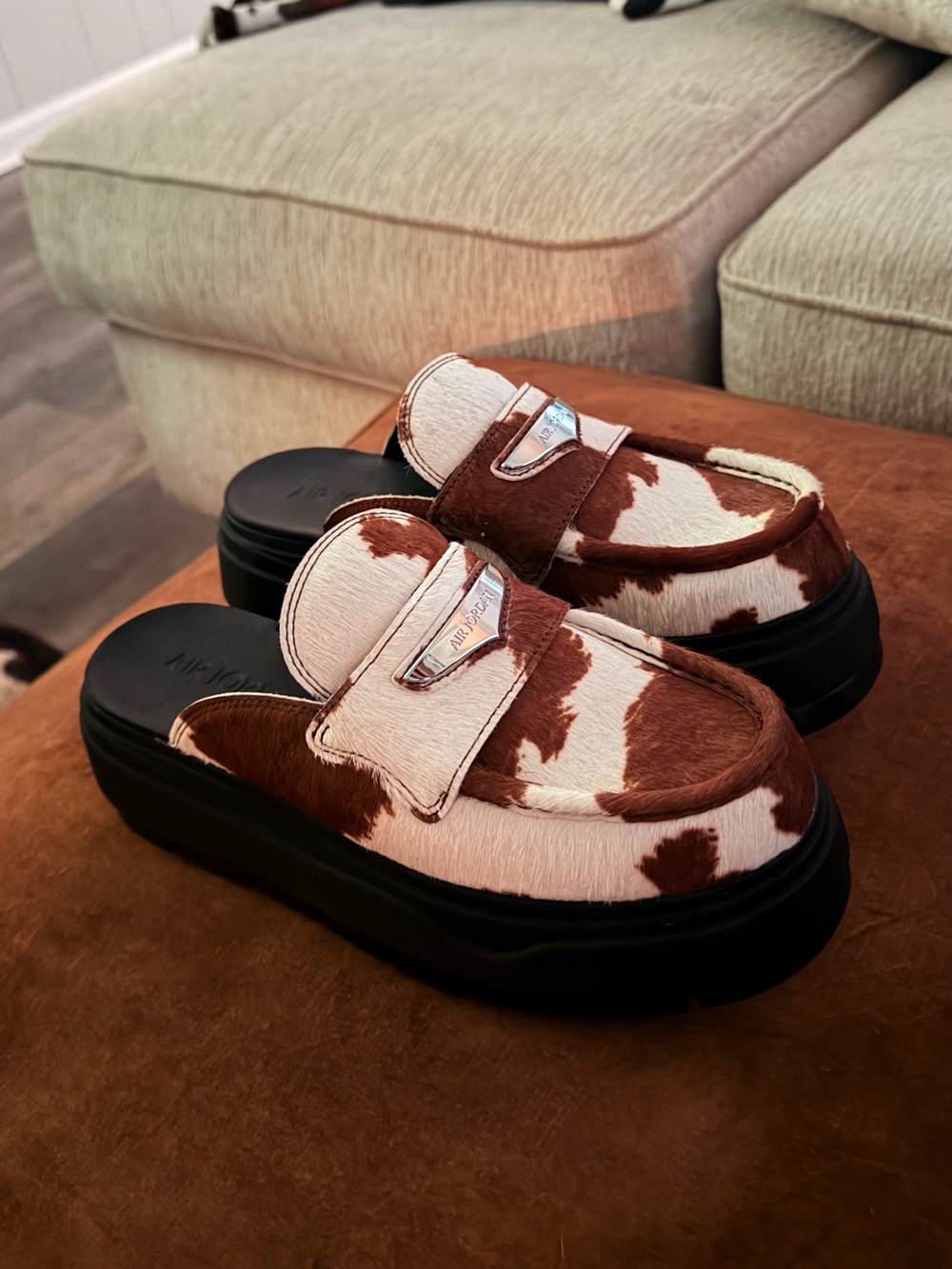 Jordan Women's Cowhide Print Platform Mules in Brown and White - Picture 2 of 3
